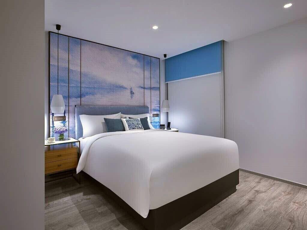 Lanson Place Winsland, Singapura